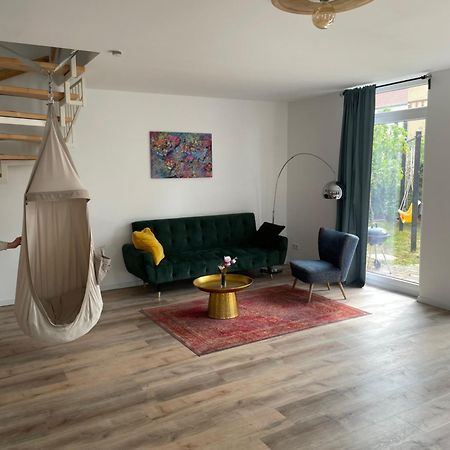 Urban House For Families And Berlin Tourists Vila Teltow Exterior foto